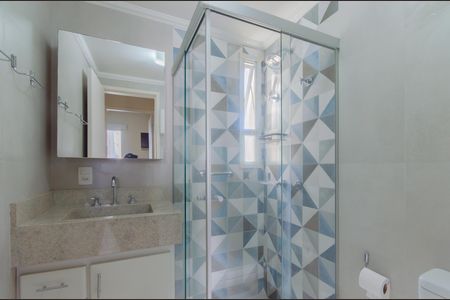 Apartamento à venda com 67m², 2 quartos e 1 vagaBanheiro Social