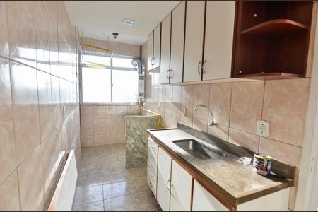 Apartamento à venda com 64m², 2 quartos e 1 vagaCozinha