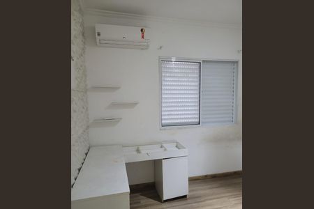 Casa para alugar com 369m², 2 quartos e 2 vagasQuarto 1