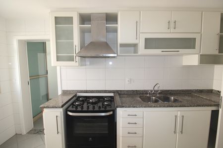 Apartamento à venda com 178m², 3 quartos e 4 vagasCozinha