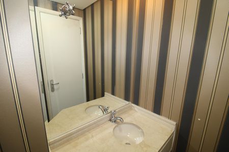 Apartamento à venda com 178m², 3 quartos e 4 vagasLavabo
