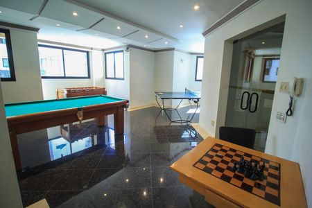 Apartamento à venda com 132m², 3 quartos e 4 vagas Apartamento à venda com 132m², 3 quartos e 4 vagasSalão de jogos