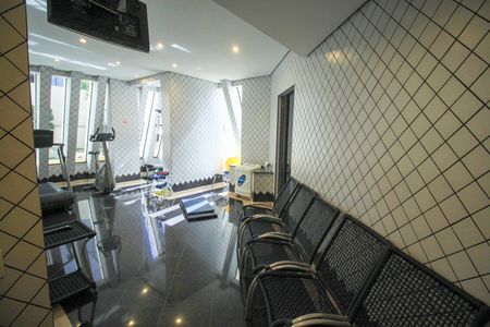 Apartamento à venda com 132m², 3 quartos e 4 vagas Apartamento à venda com 132m², 3 quartos e 4 vagasAcademia