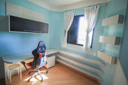 Apartamento à venda com 132m², 3 quartos e 4 vagas Apartamento à venda com 132m², 3 quartos e 4 vagasQuarto 3