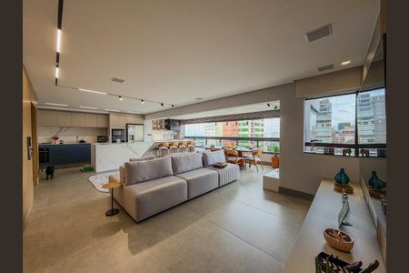 Apartamento à venda com 180m², 3 quartos e 3 vagasSala