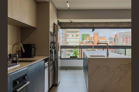 Apartamento à venda com 180m², 3 quartos e 3 vagasCozinha