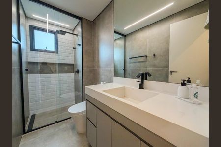 Apartamento à venda com 180m², 3 quartos e 3 vagasBanheiro