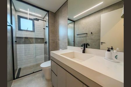 Apartamento à venda com 180m², 3 quartos e 3 vagasBanheiro