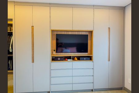 Apartamento à venda com 180m², 3 quartos e 3 vagasQuarto