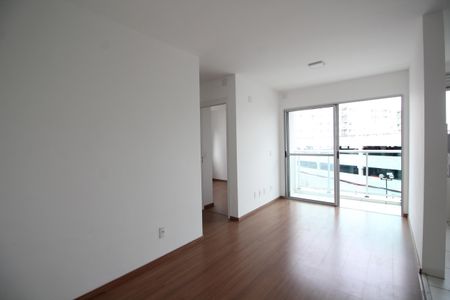Sala de apartamento para alugar com 2 quartos, 50m² em Pechincha, Rio de Janeiro