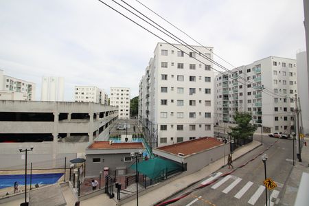 Apartamento para alugar com 50m², 2 quartos e 1 vagaSala - Vista