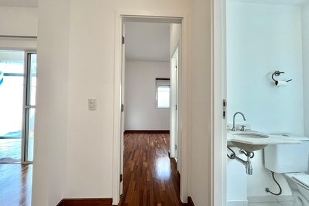 Apartamento à venda com 75m², 2 quartos e 1 vaga Apartamento à venda com 75m², 2 quartos e 1 vagaCorredor