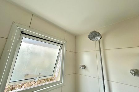 Apartamento à venda com 75m², 2 quartos e 1 vaga Apartamento à venda com 75m², 2 quartos e 1 vagaBanheiro da Suíte