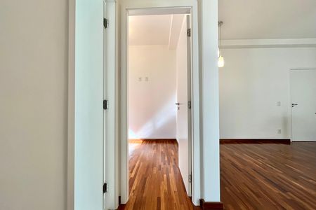 Apartamento à venda com 75m², 2 quartos e 1 vaga Apartamento à venda com 75m², 2 quartos e 1 vagaCorredor