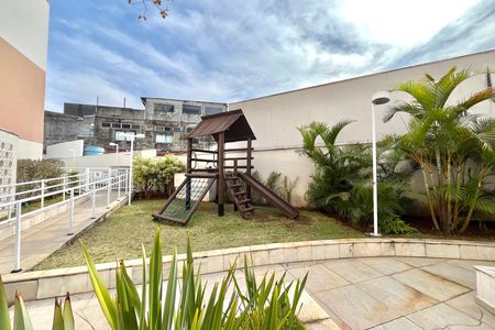 Apartamento à venda com 75m², 2 quartos e 1 vaga Apartamento à venda com 75m², 2 quartos e 1 vagaÁrea comum - Playground