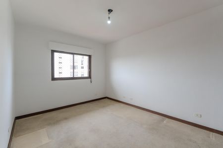 Apartamento à venda com 470m², 5 quartos e 4 vagas Apartamento à venda com 470m², 5 quartos e 4 vagasQuarto 1