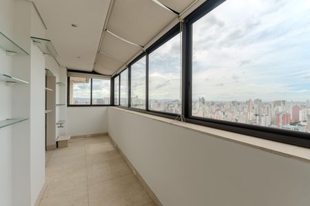 Sacada de apartamento à venda com 5 quartos, 470m² em Morro dos Ingleses, São Paulo
