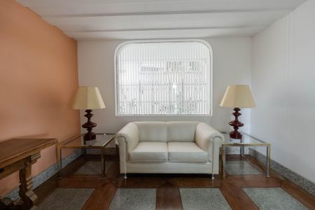 Apartamento à venda com 470m², 5 quartos e 4 vagas Apartamento à venda com 470m², 5 quartos e 4 vagasHall de entrada
