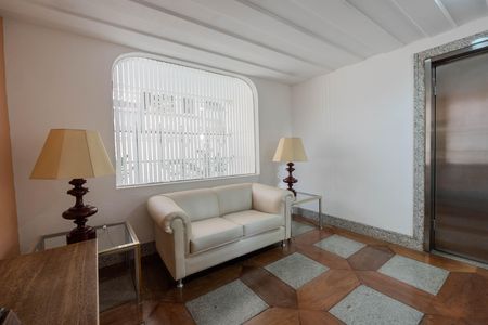 Apartamento à venda com 470m², 5 quartos e 4 vagas Apartamento à venda com 470m², 5 quartos e 4 vagasHall de entrada