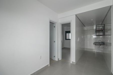 Sala de apartamento para alugar com 1 quarto, 28m² em Costa E Silva, Porto Alegre