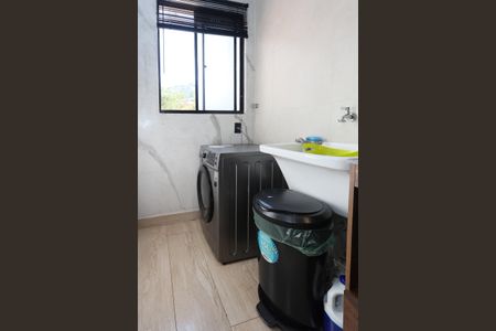 Apartamento para alugar com 56m², 2 quartos e 1 vagaÁrea de Serviço