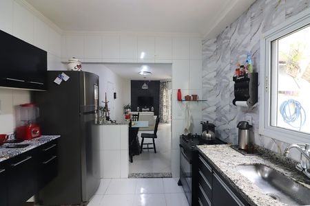 Apartamento à venda com 107m², 3 quartos e 2 vagasCozinha 