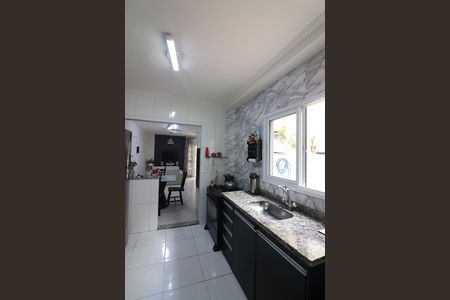 Apartamento à venda com 107m², 3 quartos e 2 vagasCozinha 