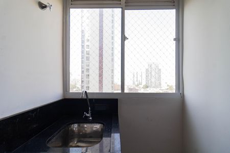 Apartamento à venda com 42m², 2 quartos e sem vaga Apartamento à venda com 42m², 2 quartos e sem vagaCozinha e Área de Serviço