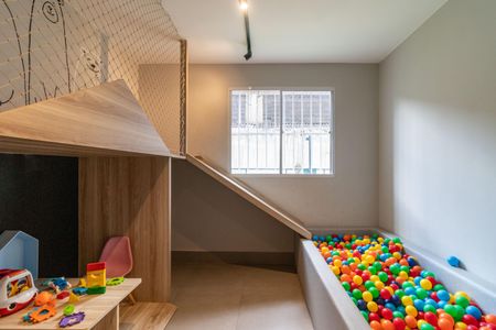 Apartamento à venda com 42m², 2 quartos e sem vaga Apartamento à venda com 42m², 2 quartos e sem vagaBrinquedoteca