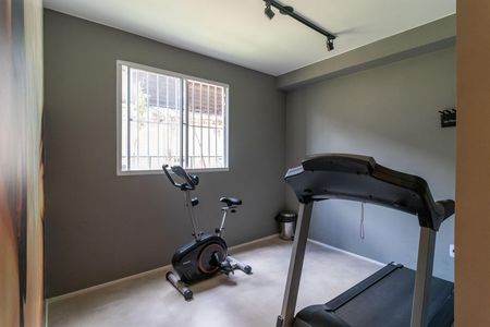 Apartamento à venda com 42m², 2 quartos e sem vaga Apartamento à venda com 42m², 2 quartos e sem vagaAcademia