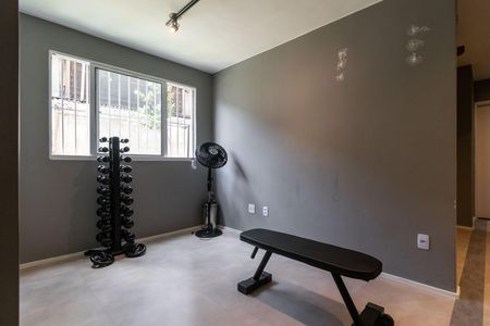 Apartamento à venda com 42m², 2 quartos e sem vaga Apartamento à venda com 42m², 2 quartos e sem vagaAcademia
