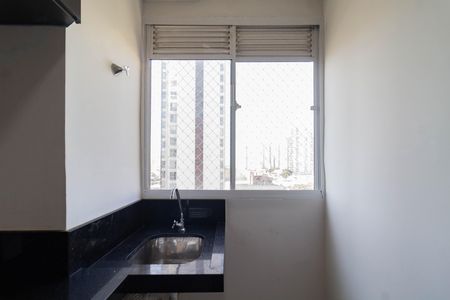 Apartamento à venda com 42m², 2 quartos e sem vaga Apartamento à venda com 42m², 2 quartos e sem vagaCozinha e Área de Serviço