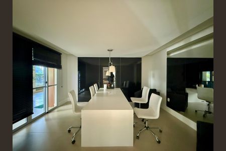 Apartamento à venda com 49m², 1 quarto e 1 vagaCoworking 