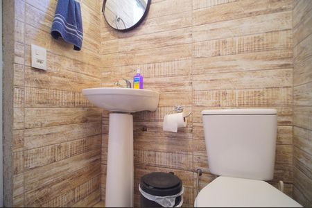 Casa para alugar com 170m², 3 quartos e 4 vagasBanheiro 2