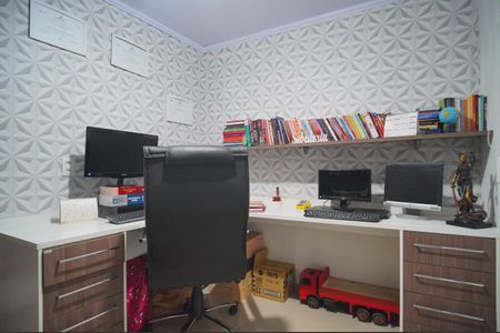 Casa para alugar com 170m², 3 quartos e 4 vagasQuarto 2