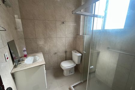 Apartamento à venda com 64m², 2 quartos e sem vaga Apartamento à venda com 64m², 2 quartos e sem vagaBanheiro