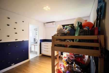 Apartamento à venda com 196m², 4 quartos e 3 vagasSuíte 2