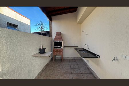 Apartamento à venda com 132m², 2 quartos e 2 vagas Apartamento à venda com 132m², 2 quartos e 2 vagasCobertura - Churrasqueira
