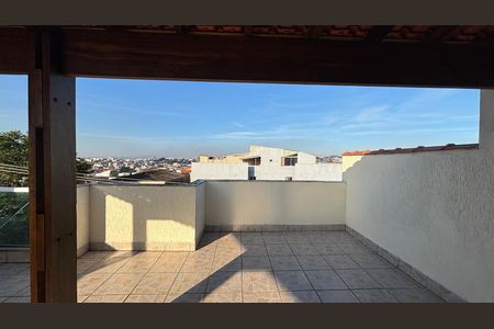 Apartamento à venda com 132m², 2 quartos e 2 vagas Apartamento à venda com 132m², 2 quartos e 2 vagasCobertura - Area de Serviço