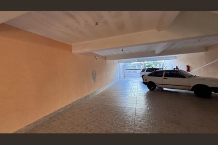 Apartamento à venda com 132m², 2 quartos e 2 vagas Apartamento à venda com 132m², 2 quartos e 2 vagasGaragem