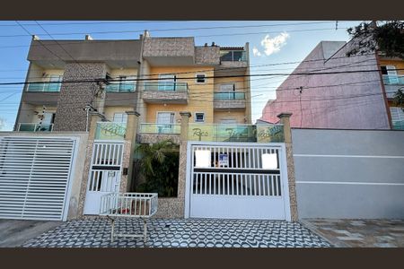 Apartamento à venda com 132m², 2 quartos e 2 vagas Apartamento à venda com 132m², 2 quartos e 2 vagasFachada