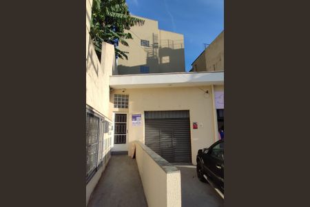 Apartamento para alugar com 60m², 2 quartos e sem vagaFachada + placa