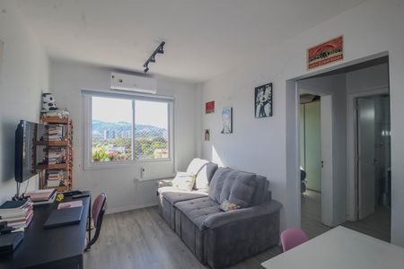 Sala de apartamento para alugar com 1 quarto, 43m² em Partenon, Porto Alegre