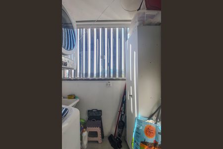 Apartamento à venda com 43m², 1 quarto e sem vaga Apartamento à venda com 43m², 1 quarto e sem vagaÁrea de Serviço