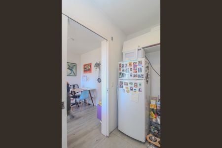 Apartamento à venda com 43m², 1 quarto e sem vaga Apartamento à venda com 43m², 1 quarto e sem vagaCozinha