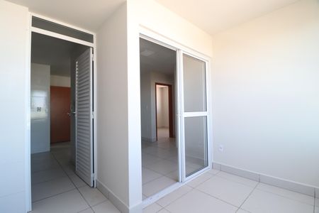 Apartamento para alugar com 60m², 2 quartos e 1 vagaVaranda