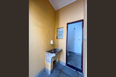 Casa à venda com 190m², 4 quartos e 2 vagasÁrea de Serviço 2