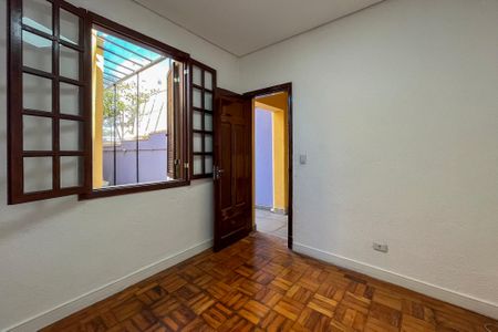 Casa à venda com 190m², 4 quartos e 2 vagasQuarto de Serviço