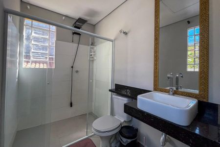 Casa à venda com 190m², 4 quartos e 2 vagasBanheiro da Suíte