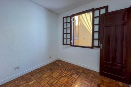 Casa à venda com 190m², 4 quartos e 2 vagasQuarto de Serviço